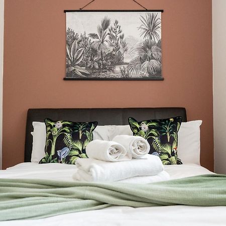 Modern & Spacious Flat In The Centre Of Bristol! Bagian luar foto