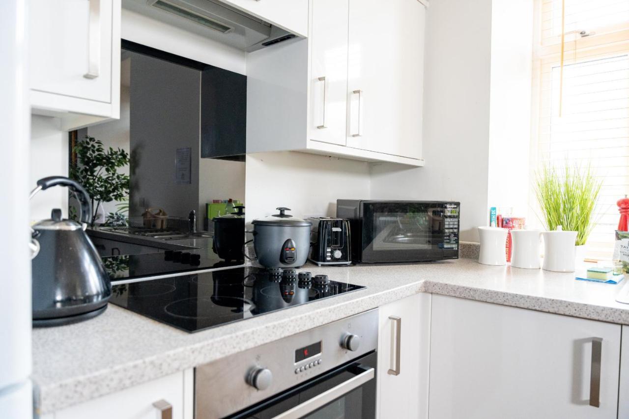 Modern & Spacious Flat In The Centre Of Bristol! Bagian luar foto